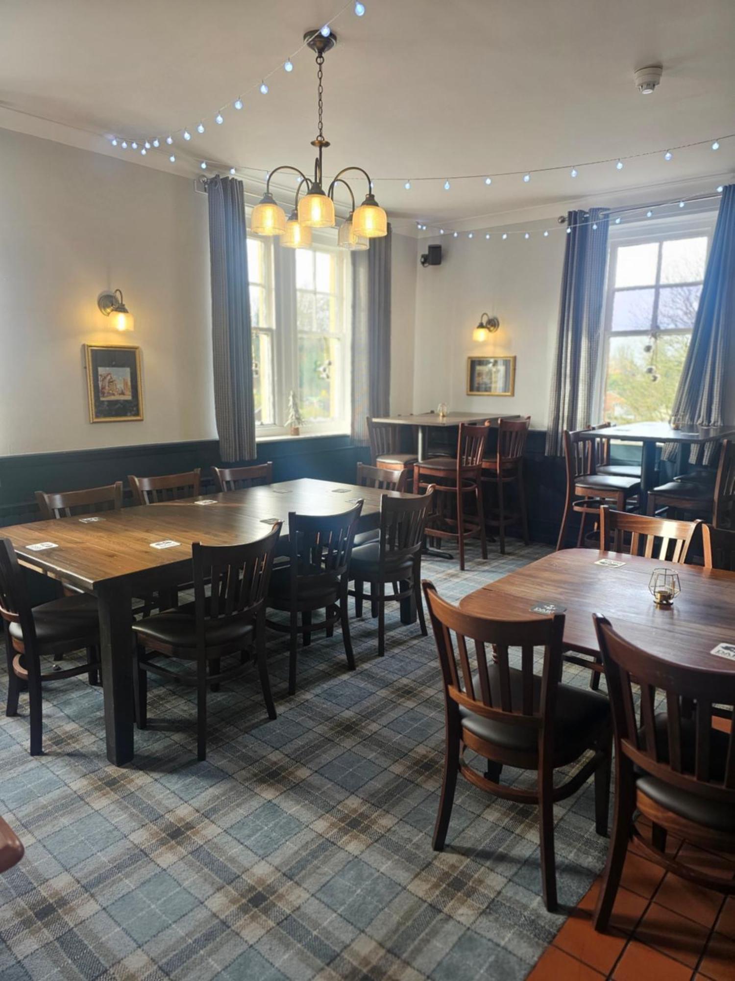 The Old Railway Hotel Porton Exterior photo